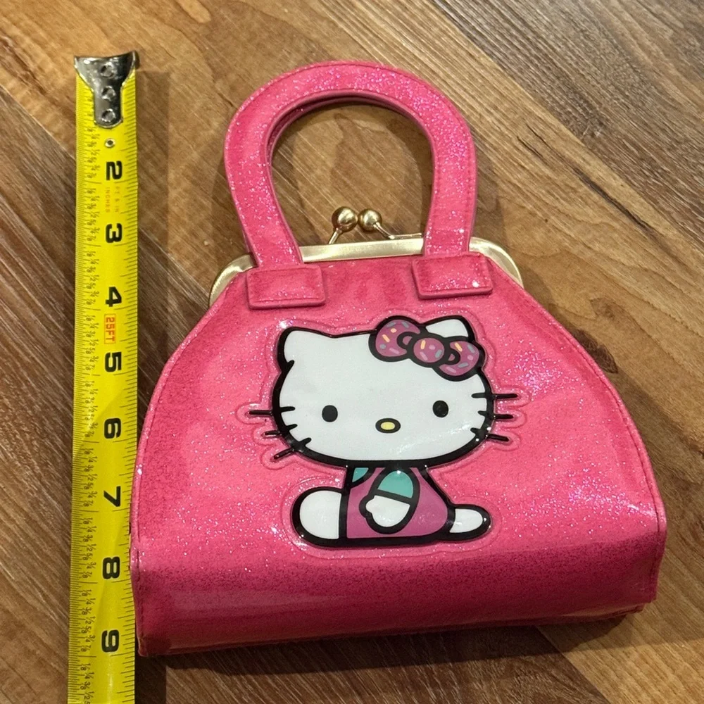 Universal Studios Hello Kitty Pink Sparkly Handbag w/Kisslock Snap Closure (EUC) - Picture 12 of 14